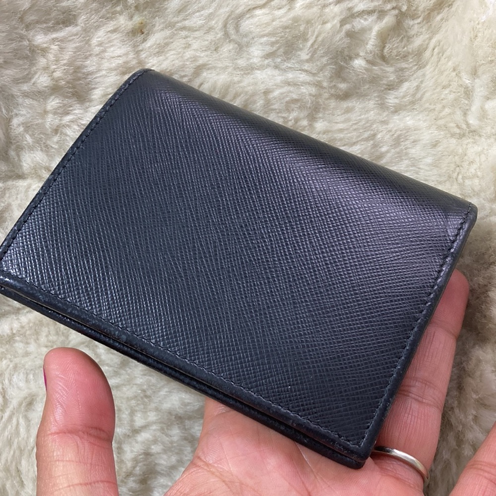 Prada Black Saffiano Leather Wallet with Gold Logo - Picture 2 of 12